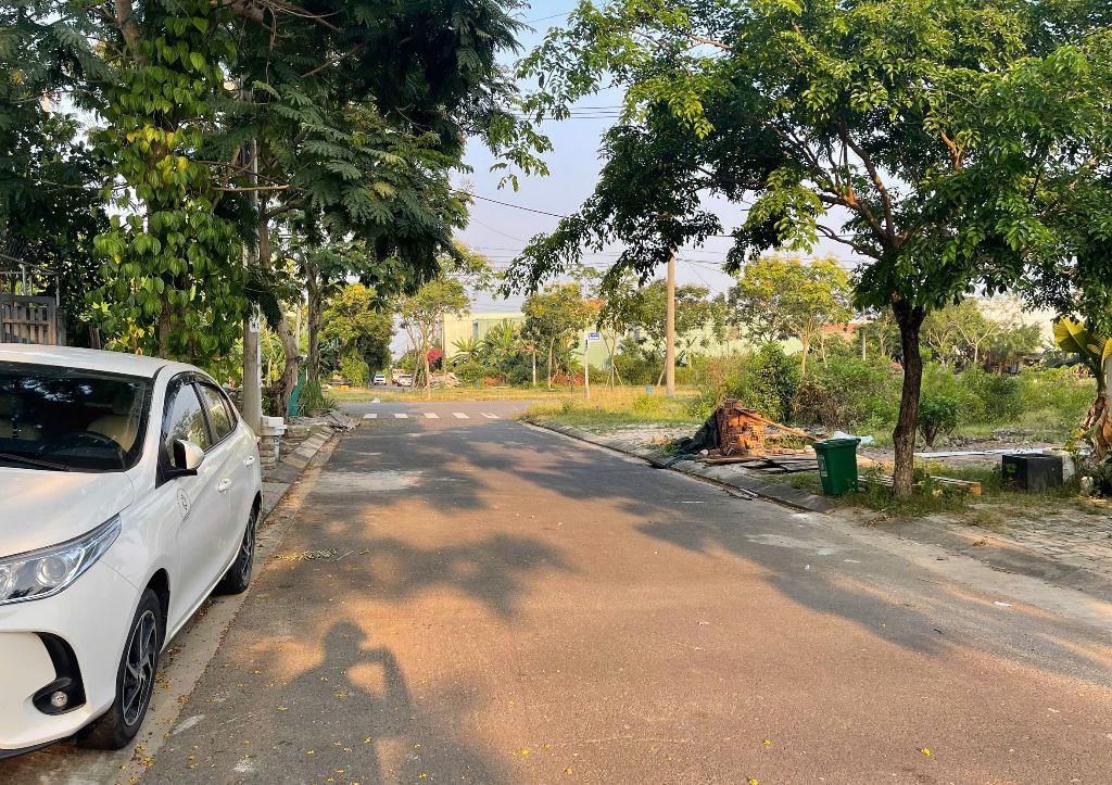 3.85 TỶ – LÔ ĐẤT 100M² HÒA QUÝ, GIÁ ĐẸP ĐÁNG XEM!
