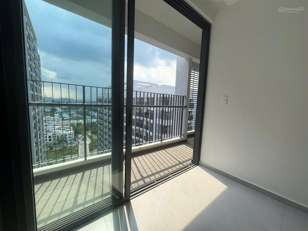 Bán 1pn plus mt eastmark view land mark + sông giá chỉ 46tr/m2