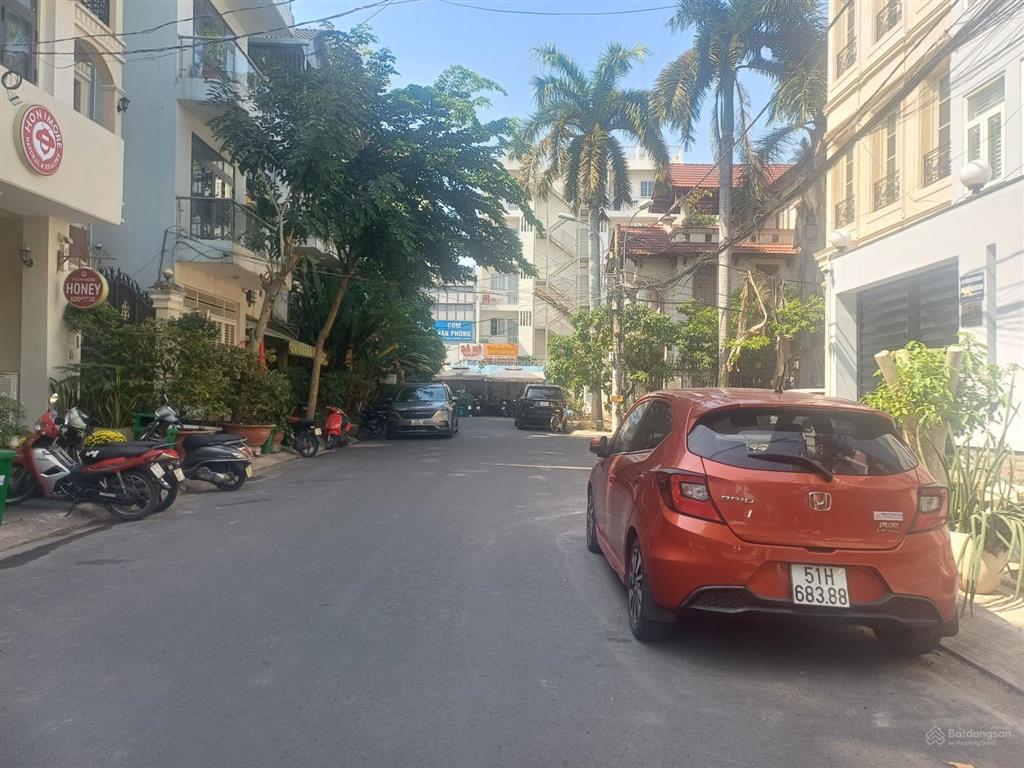 Thật 100% rẻ hơn 30% 12x20m. 4 tầng cn 220m².vuông hẻm 8m nguyễn văn trỗi. phú nhuận