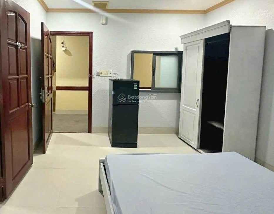 Thật 100% chỉ 4.49 triệu/tháng studio 25m2 full nội thất có cửa sổ khu phan xích long p2. phú nhuận