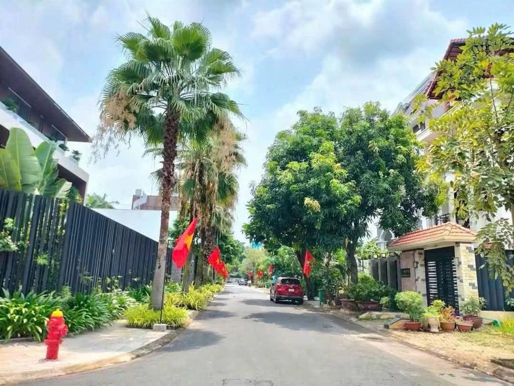 Thật 100% hiếm 99 tỷ mặt tiền view sông hầm 7 lầu mới 12x22m cn 250m2 nguyễn văn hưởng thảo điền