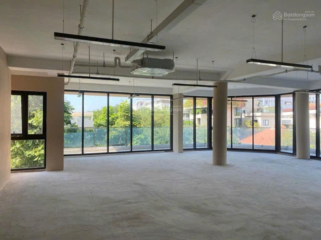 Tin thật 100% hiếm 59 tỷ tòa nhà hầm 7 lầu (10x24m cn 240m2) ngay đề thámtrần hưng đạo, q1