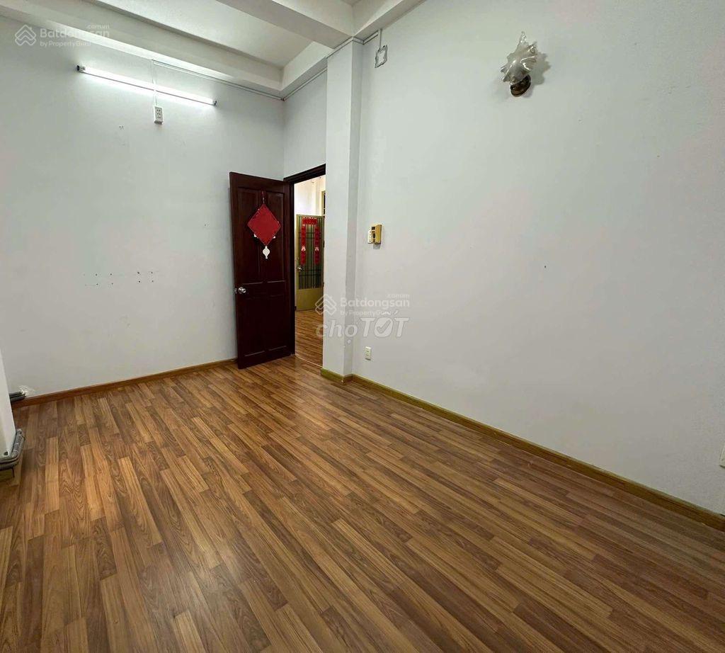 Rẻ tốt 9,5 triệu/tháng cho thue căn hộ 70m2. (2 phòng ngủ) nguyễn trãi cống quỳnh chợ bến thành