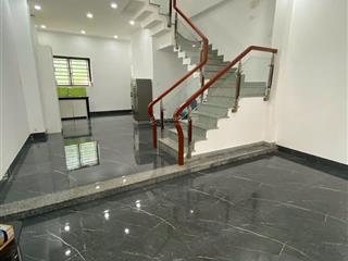 Giá rẻ đầu tưnhà 2.5 tầng đẹp kiệt bà bang nhãn,ngũ hành sơn chỉ 4.2 tỉ