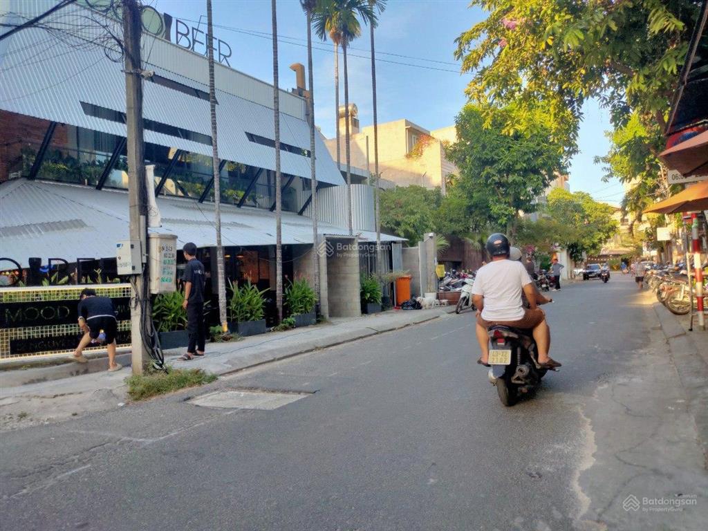 Cho thuê nhà kinh doanh 2t  mt đường đào tấn, gần cầu rồng, hải châu  23tr
