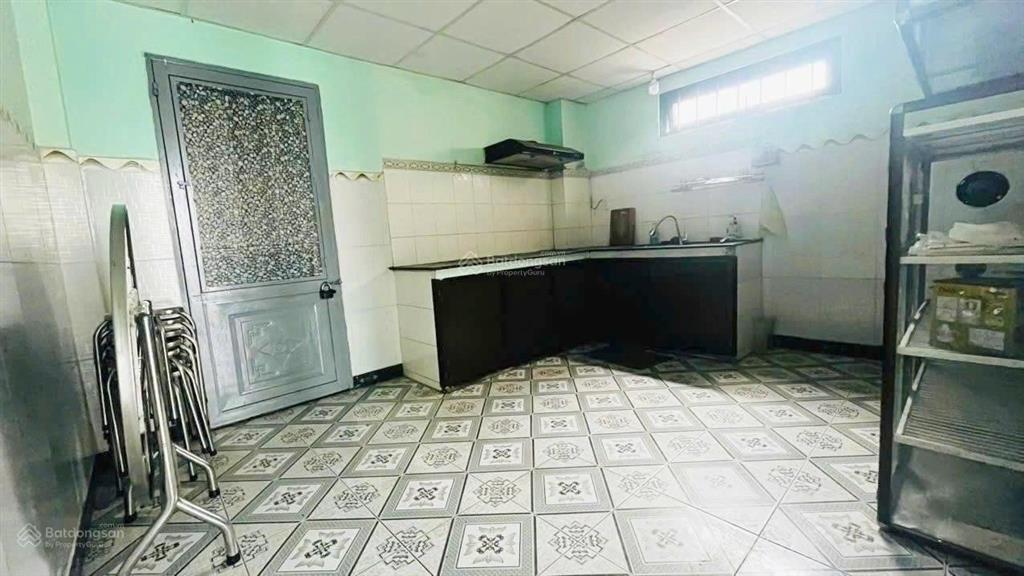 Cho thuê nhà 2 tầng kiệt oto đường đỗ bá. cách biển mỹ khê 900m12