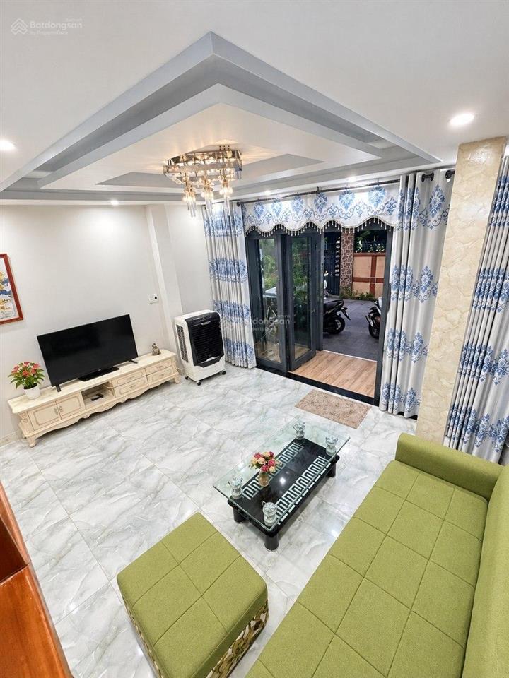 Jả rẻcho thuê nhà 3 tầng kiệt ô tô trần cao vân, full nội thất