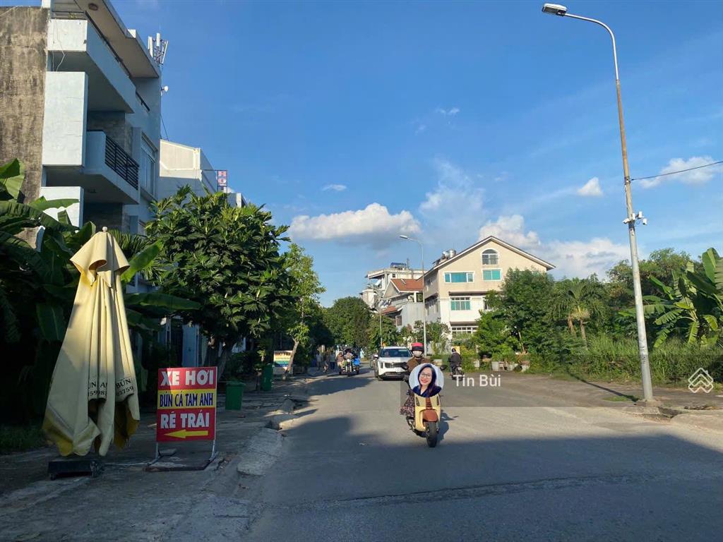 Giảm 4 tỷ! quyết bán nhà view sông, mt thân văn nhiếp ngay ga metro mai chí thọ, q2. sẵn dòng tiền