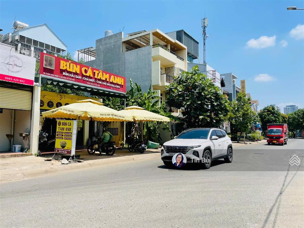 Giảm 4 tỷ! quyết bán nhà view sông, mt thân văn nhiếp ngay ga metro mai chí thọ, q2. sẵn dòng tiền