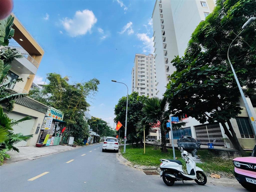 Bán đất 100m2 16 tỷ ngay lương đình của, q2. cách tthc hcm 800m. xây hầm 4 tầng. đối diện cv