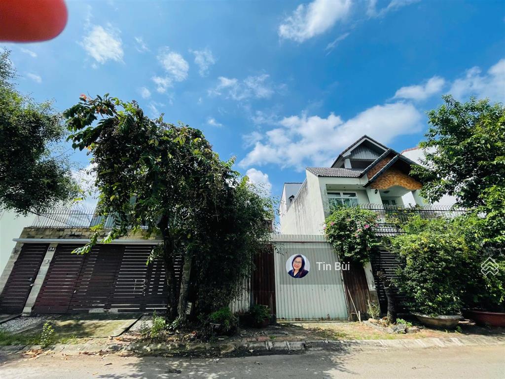 Hiếm bán gấp ! đất 140m2 (7 x 20m)  sổ cá nhân  vay bank được  kdc nam long sát global city