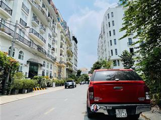 Giá đáy tđ. chỉ 37 tỷ, đất 152m2 (8.5 x 18m) xây cao ngay nguyễn văn hưởng, gần sông thoáng mát