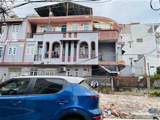 Chưa qua đầu tư. nhà góc 2 mt ngay vòng xoay trần não vào 300m. ctxd hầm 6 tầng. sẵn thu nhập