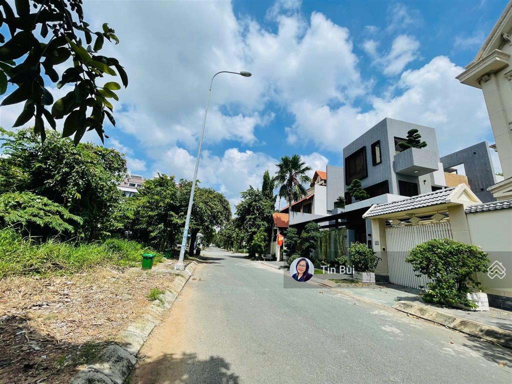Bán nhanh nền 140m2 (7x20m) giá 13 tỷ, sổ hồng riêng. ngay global city, song hành sát ranh quận 2