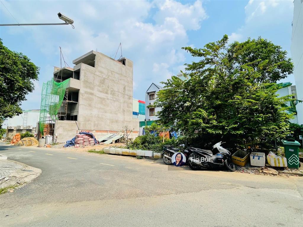 Không đối thủ! bán đất 128m2 (8 x 16m) 23 tỷ, cpxd hầm 5 tầng ngay mt nguyễn hoàng, q2