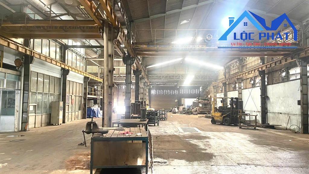 Cho thuê xưởng 2.000m2 có cẩu trục giá chỉ 120 triệu phước tân  biên hòa  đồng nai 0937 980 ***