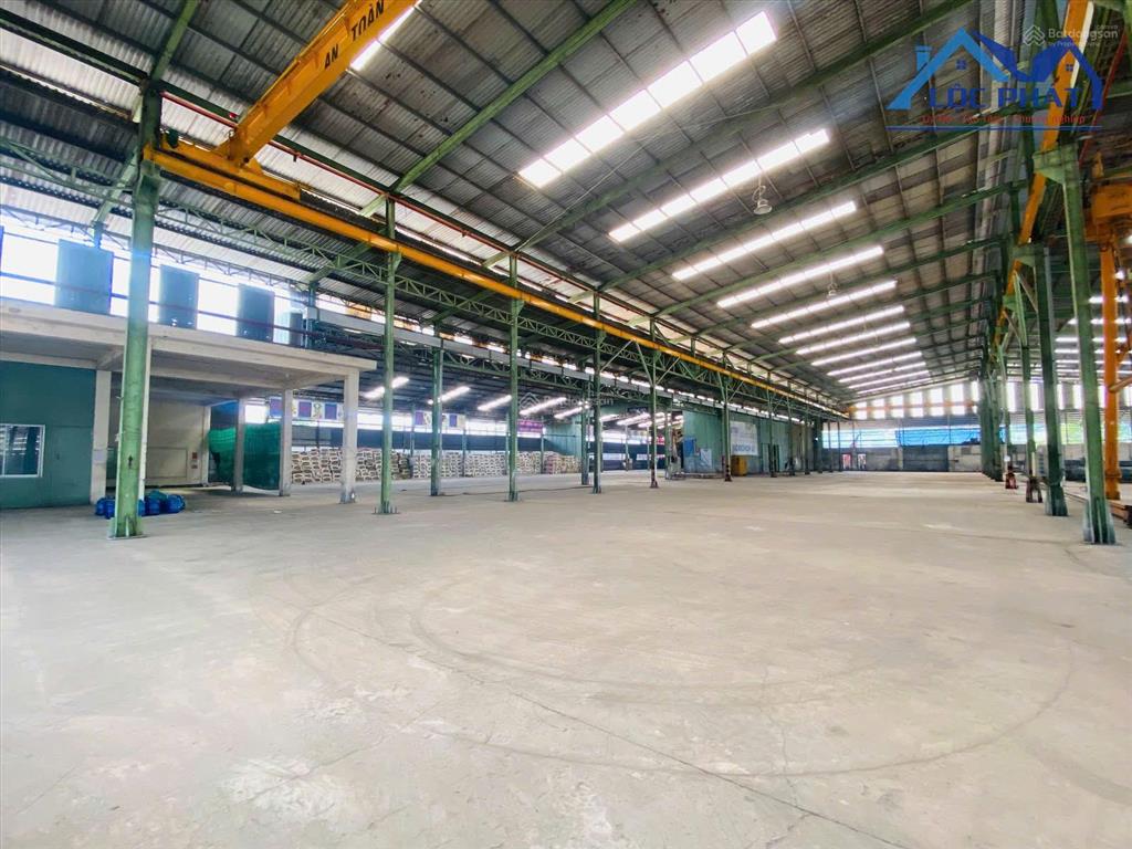Cho thuê xưởng 12.000m2 giá chỉ 485 triệu/tháng. gần kcn long thành  đồng nai 0937 980 ***