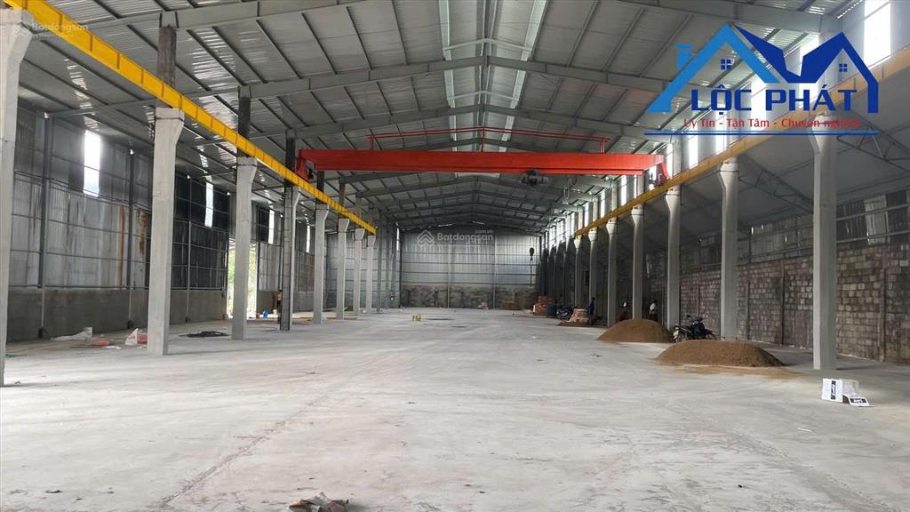 Cho thuê xưởng 2.000m2 giá chỉ 120 triệu, ccn thiện tân  vĩnh cửu  đồng nai 0937 980 ***