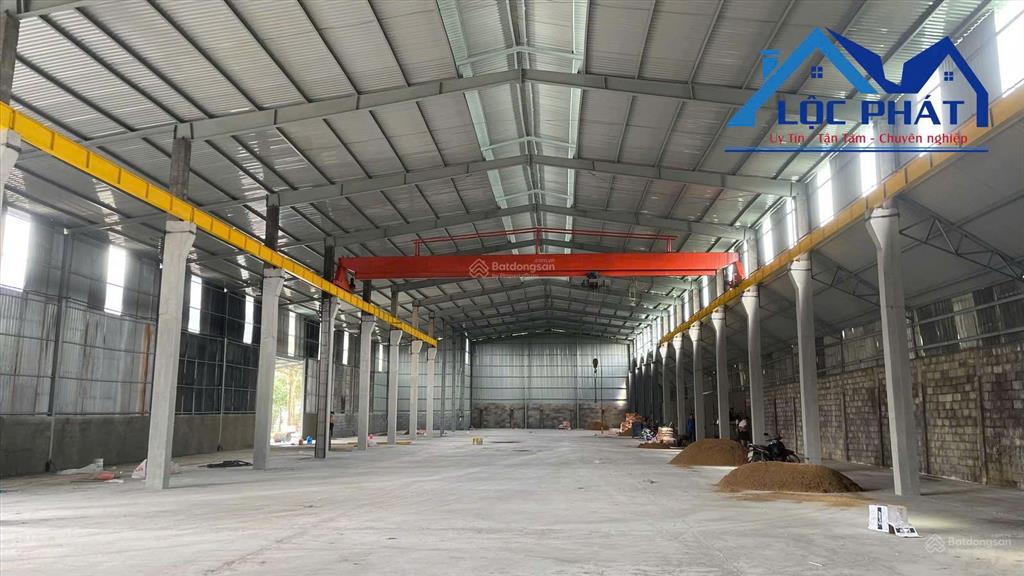 Cho thuê xưởng 2.000m2 giá chỉ 120 triệu, ccn thiện tân  vĩnh cửu  đồng nai 0937 980 ***