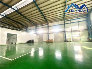 Cho thuê nhà xưởng 4.500m2 giá chỉ 400 triệu. vĩnh cửuđồng nai  0937 980 ***