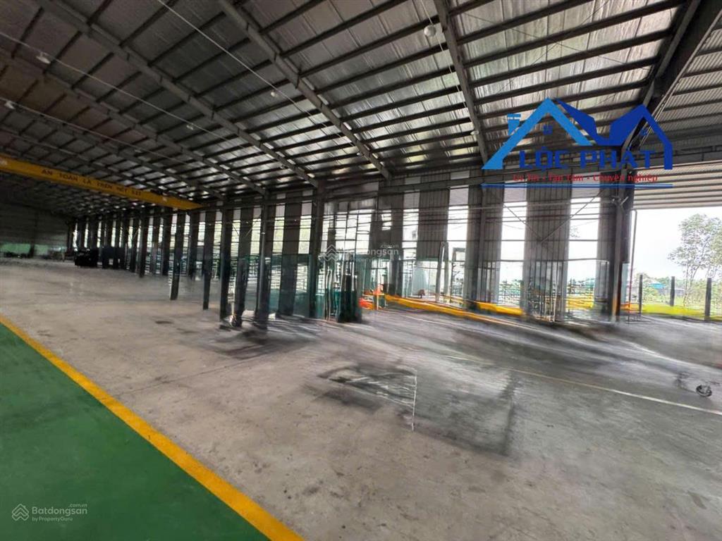 Cho thuê nhà xưởng 4.000m2 giá chỉ 335 triệu. tam phước  biên hòa  đồng nai 0937 980 ***
