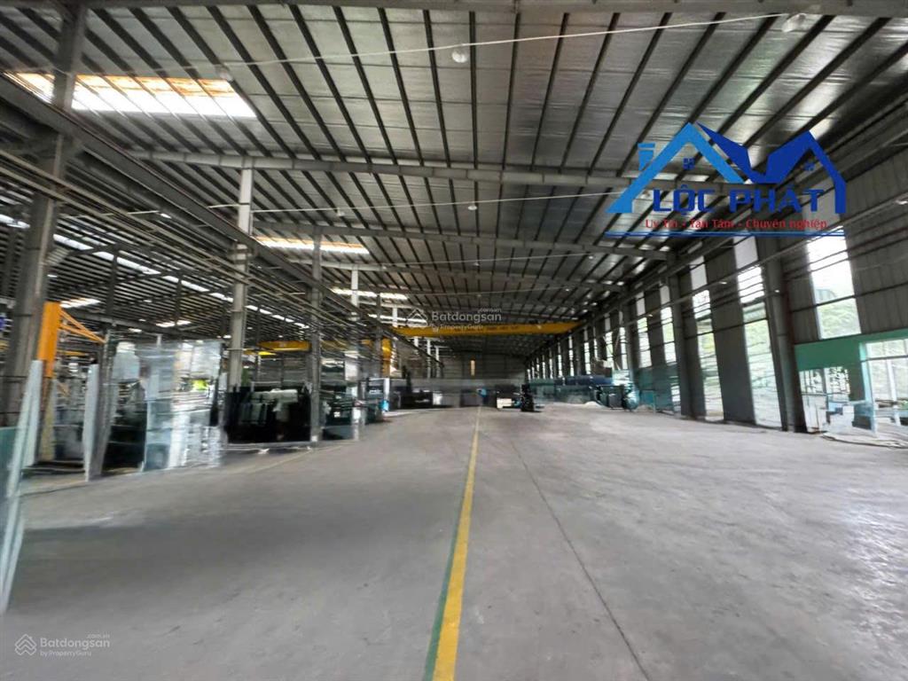 Cho thuê nhà xưởng 4.000m2 giá chỉ 335 triệu. tam phước  biên hòa  đồng nai 0937 980 ***
