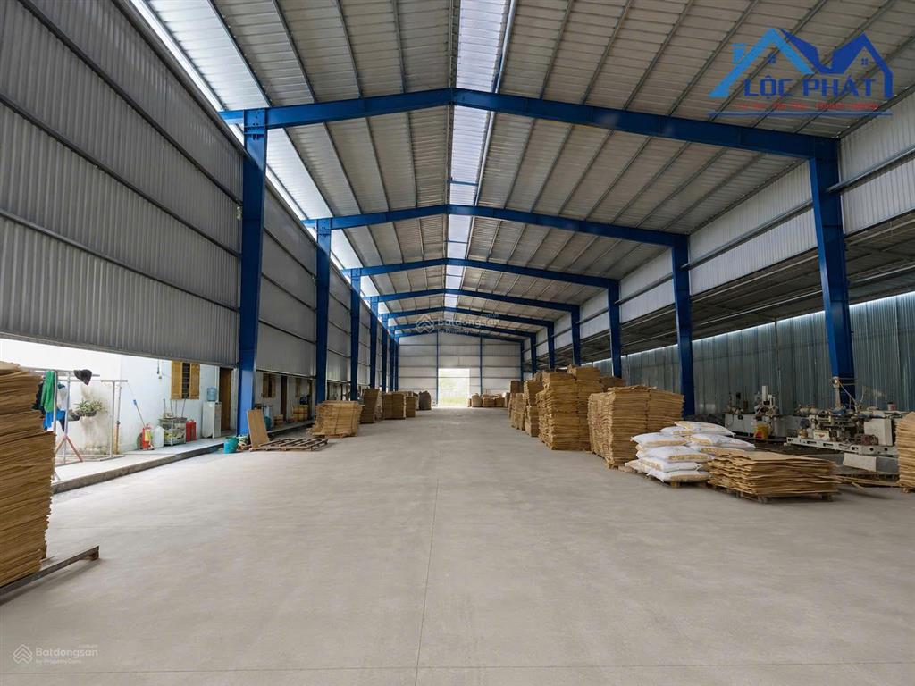 Cho thuê xưởng 2.900m2 giá chỉ 130 triệu gần kcn giang điềntrảng bomđồng nai 0937 980 ***