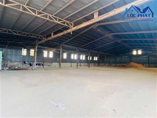 Cho thuê nhà xưởng giá rẻ 1.800m2 chỉ 40 triệu. p hố nai  tp đồng nai 0937 980 ***