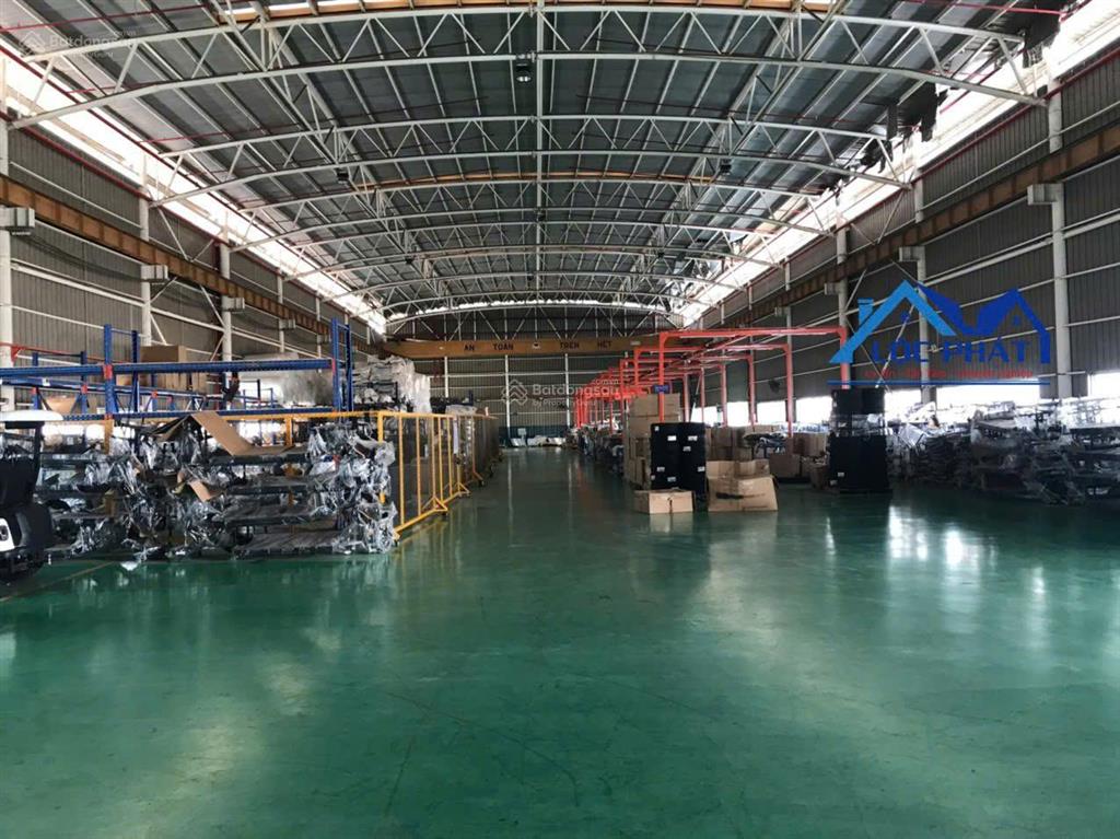 Cho thuê nhà xưởng 3.500m2 giá chỉ 360 triệu. trong kcn nhơn trạch  tp đồng nai 0937 980 ***
