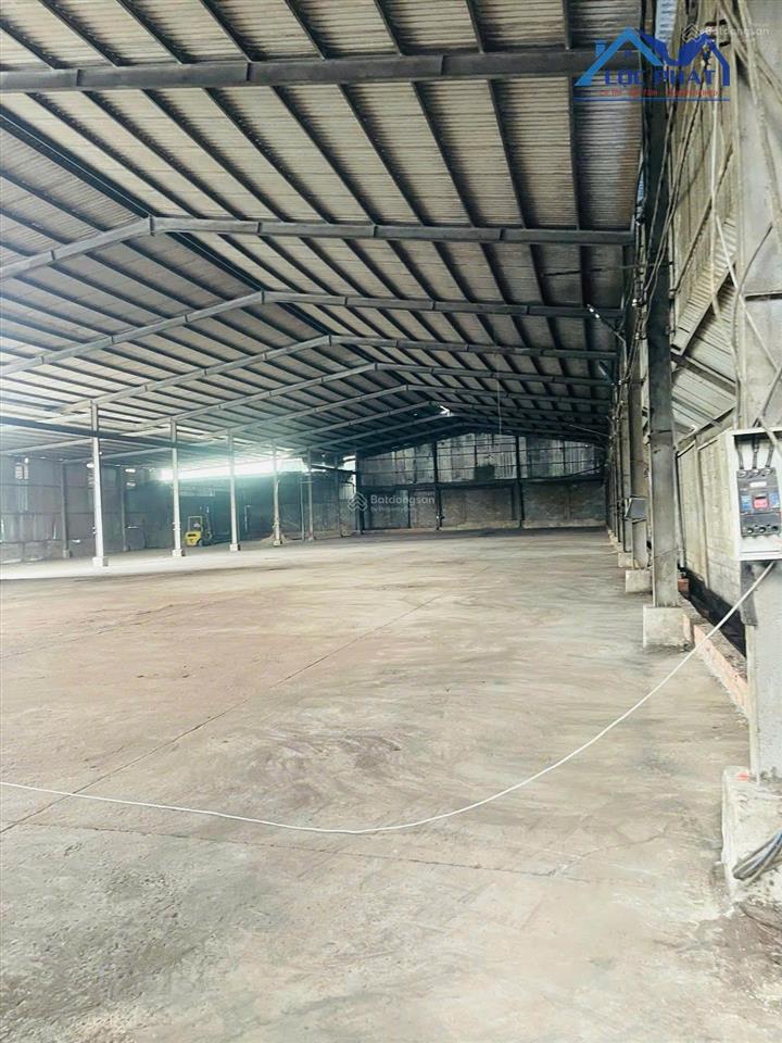 Cho thuê nhà xưởng 4.000m2 giá rẻ chỉ 90 triệu. phước tân  biên hoà  đồng nai 0937 980 ***