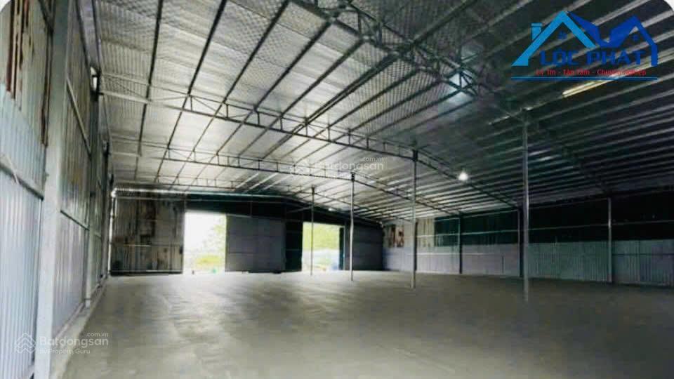 Cho thuê nhà xưởng 4.000m2 giá rẻ chỉ 90 triệu. phước tân  biên hoà  đồng nai 0937 980 ***
