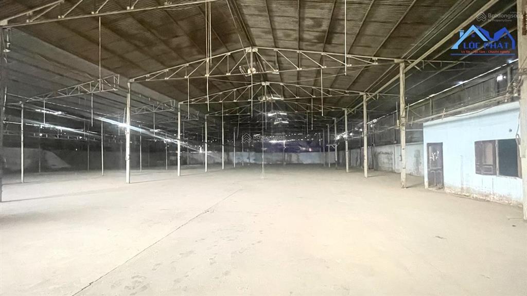 Cho thuê nhà xưởng 3.200m2 giá rẻ chỉ 80 triệu. long bình  đồng nai, 0937 980 ***