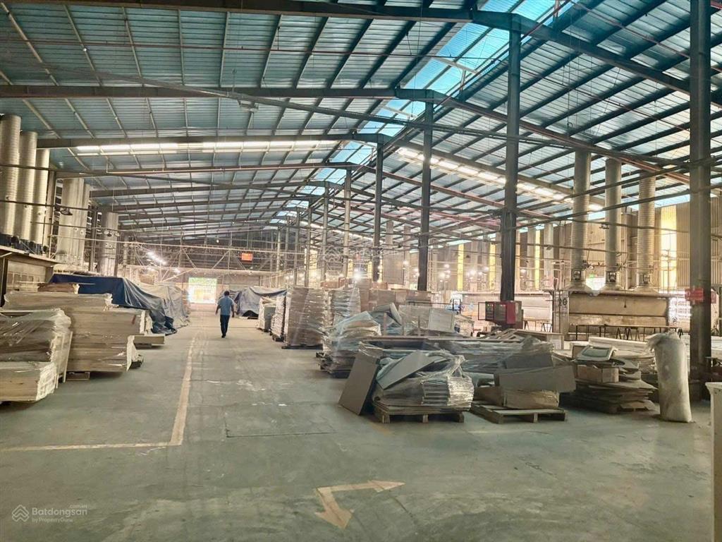 Bán nhà xưởng dt 4.750m2 giá chỉ 35 tỷ. gần kcn tam phước, tp đồng nai 0937 980 ***