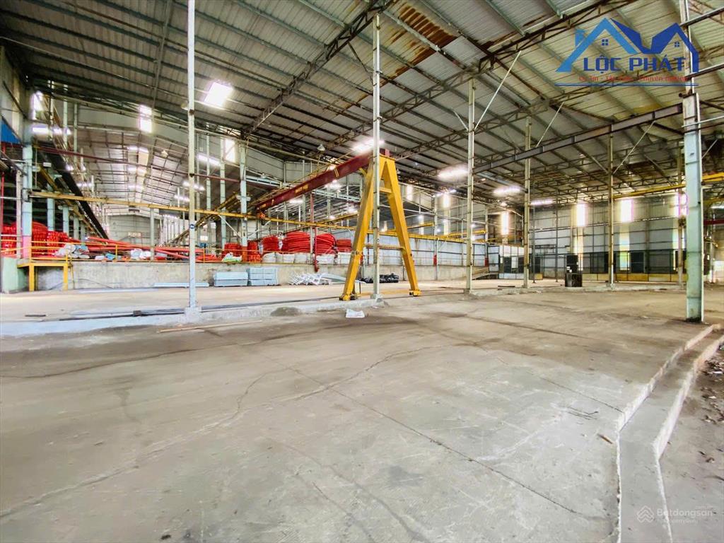 Cho thuê nhà xưởng giá rẻ chỉ 680 triệu/tháng 10.500m2. biên hòa  đồng nai 0937 980 ***