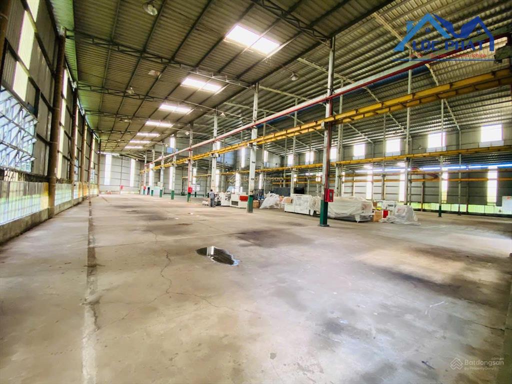 Cho thuê nhà xưởng giá rẻ chỉ 680 triệu/tháng 10.500m2. biên hòa  đồng nai 0937 980 ***