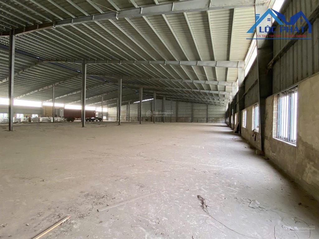 Cho thuê kho xưởng 6.000m2 giá rẻ chỉ 200 triệu. p trảng dài  đồng nai 0937 980 ***