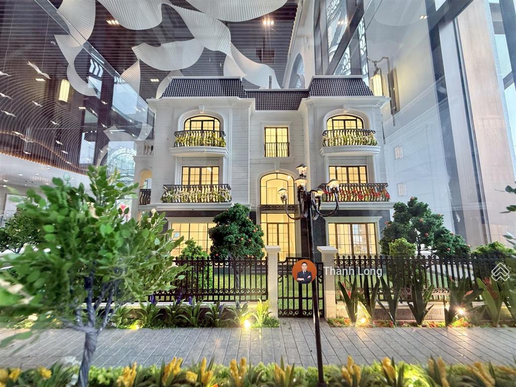 1/17 lô biệt thự đơn lập bản giới hạn, sẵn sổ tại dự án hồng hạc city.  0983 218 ***