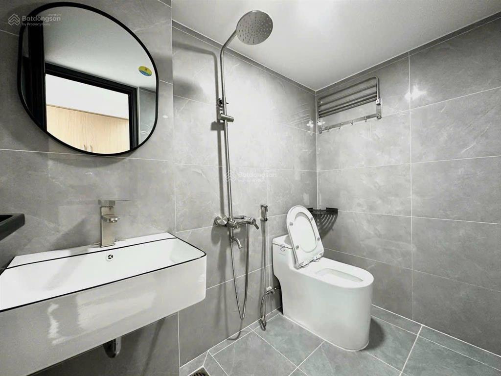 Khai trương căn hộ tách bếp ngay lê văn sỹ phú nhuận sát quận 1 quận 3,  0769 690 ***