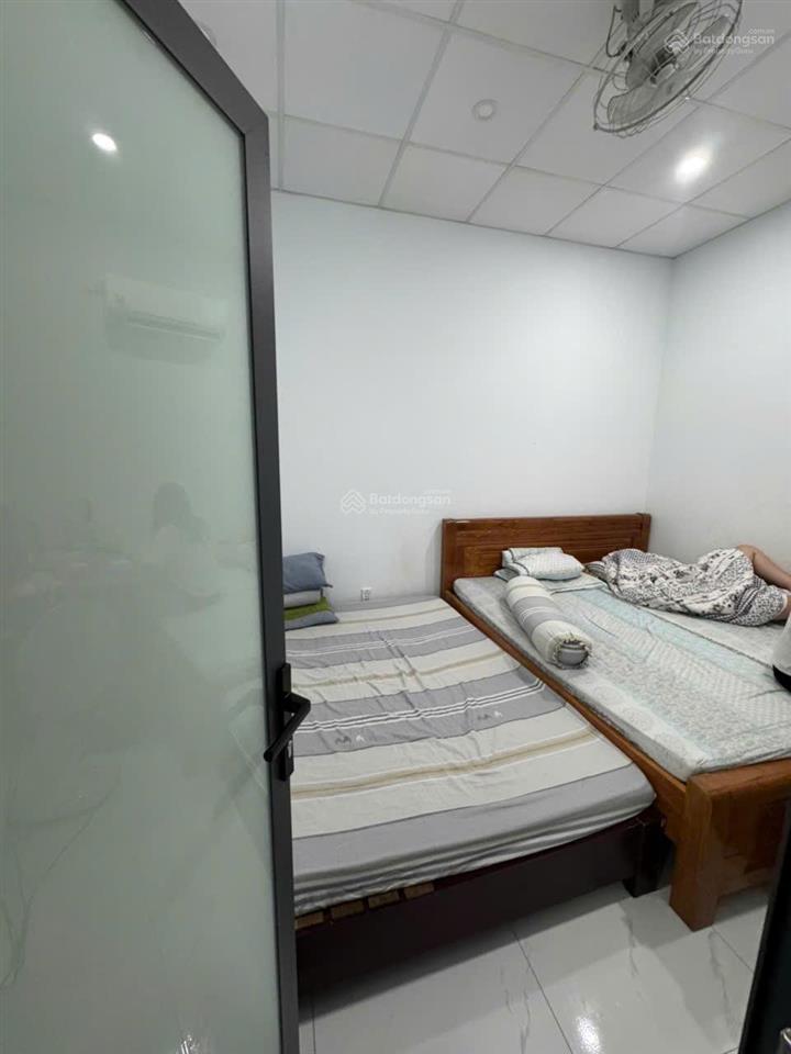 Bán gấp mặt tiền lý chiêu hoàng 4 x 15m, kế quận 6, 3 pn, giá chỉ 7.7 tỷ.