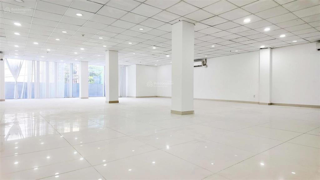 Cho thuê văn phòng bình thạnh dt 155m2 giá chỉ 33 triệu