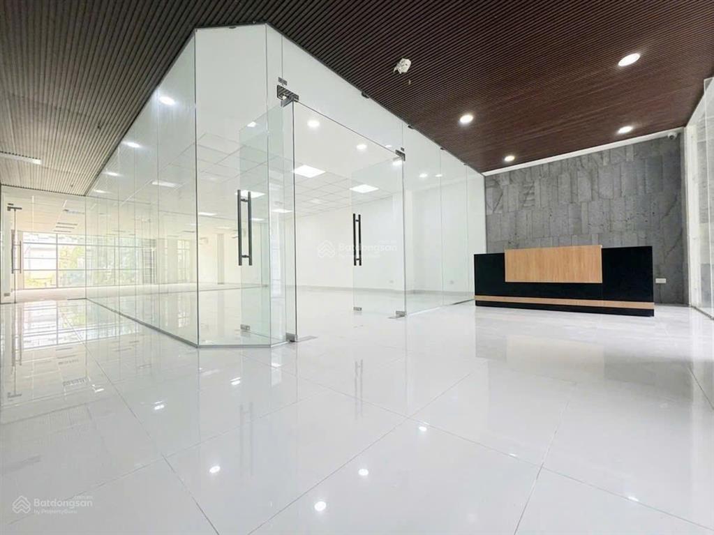 Cho thuê văn phòng bình thạnhdt 110m2 giá chỉ 27 triệu