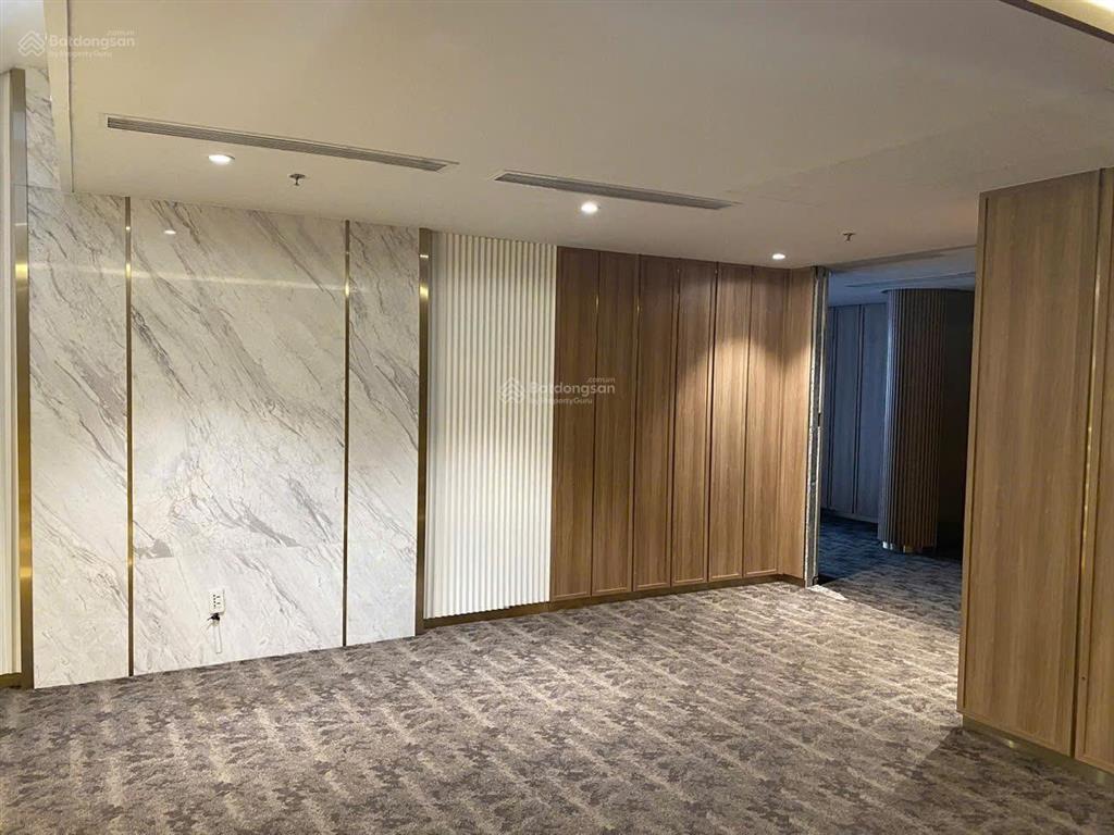 Cho thuê văn phòng nam kỳ khởi nghĩa dt 120m2