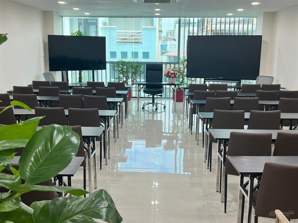 Cho thuê văn phòng phú nhuận full nội thấtdt 91m2giá chỉ 21 triệu
