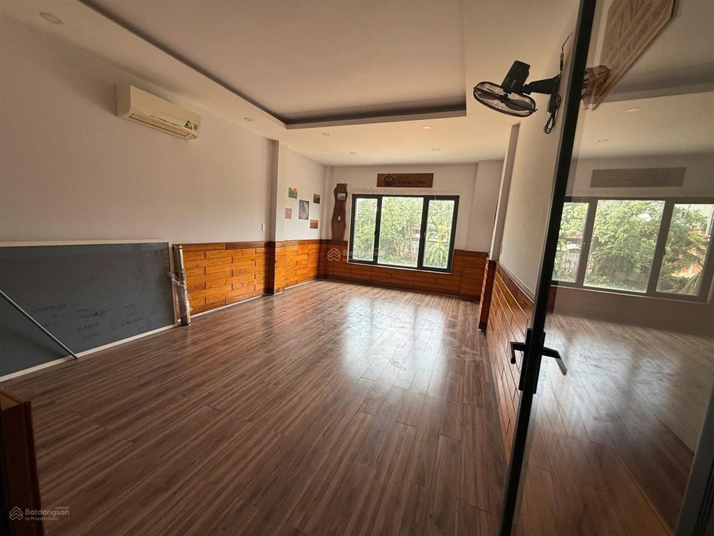 Cho thuê văn phòng bình thạnhdt 100m2 giá chỉ 13 triệu