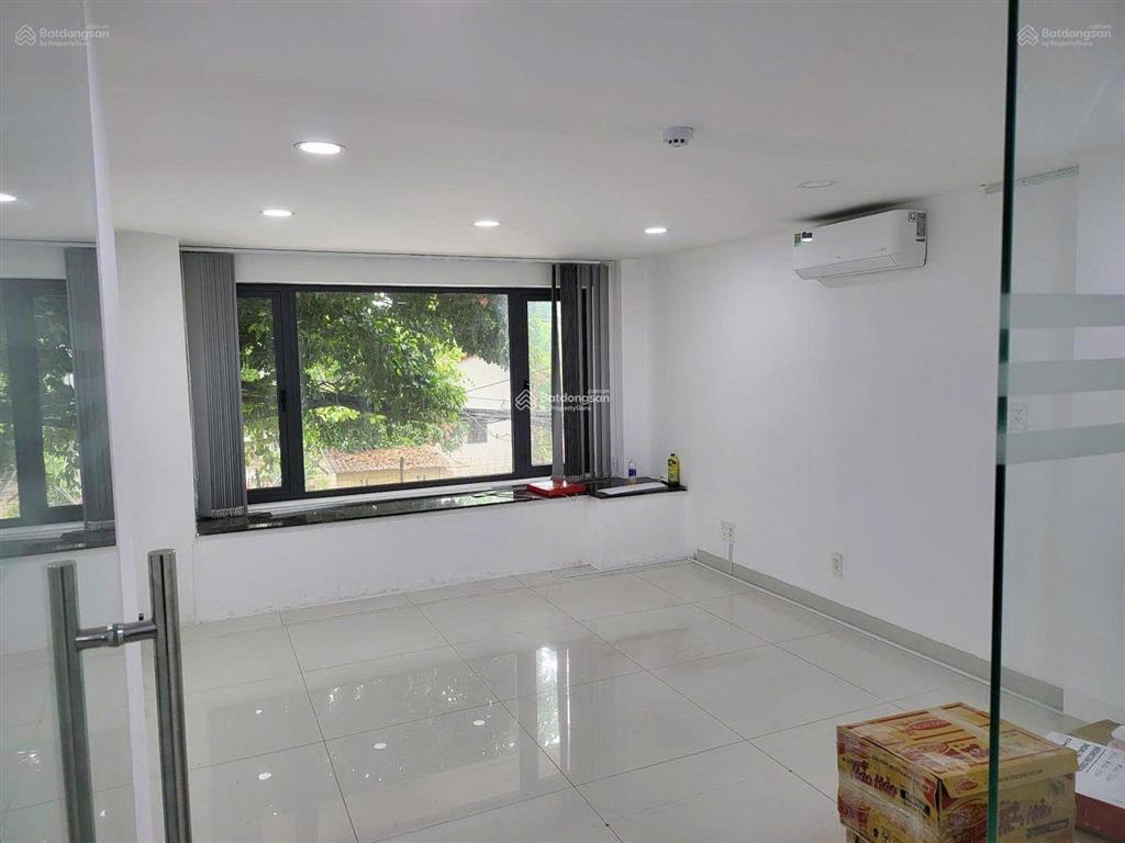 Văn phòng 100m2 lầu 1 tân bình giá rẻ 13,9 triệu