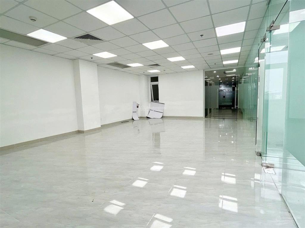 Văn phòng 100m2 lầu 7 quận 3 giá rẻ, sàn đẹp