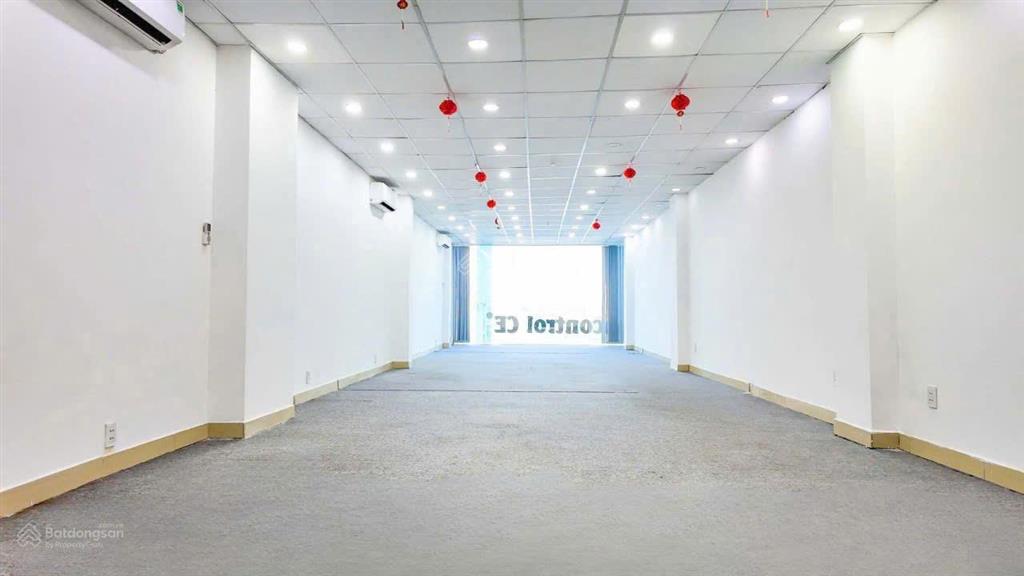 Văn phòng 70m2 nguyễn xí giá rẻ bất ngờ chỉ 15 triệu