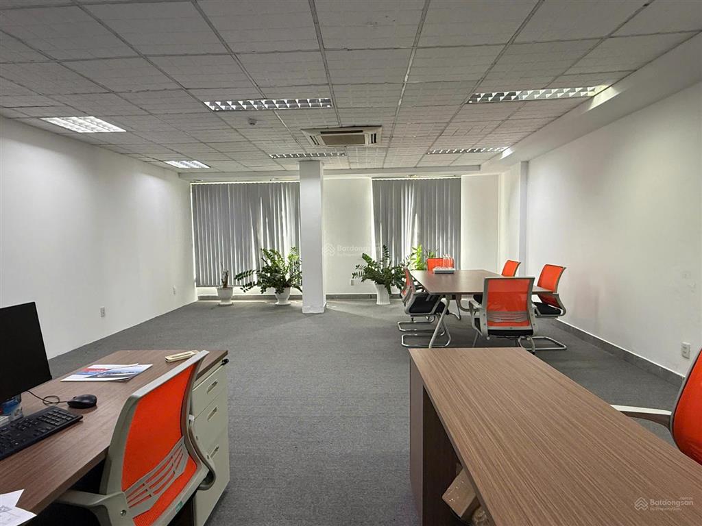 Văn phòng 60m² full nội thất ở hoàng việt giá rẻ chỉ 19 triệu