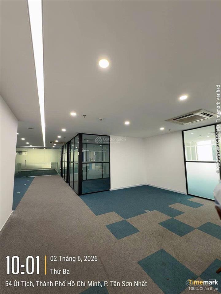 Cho thuê văn phòng diện tích linh hoạt m2 ở út tịch giá rẻ
