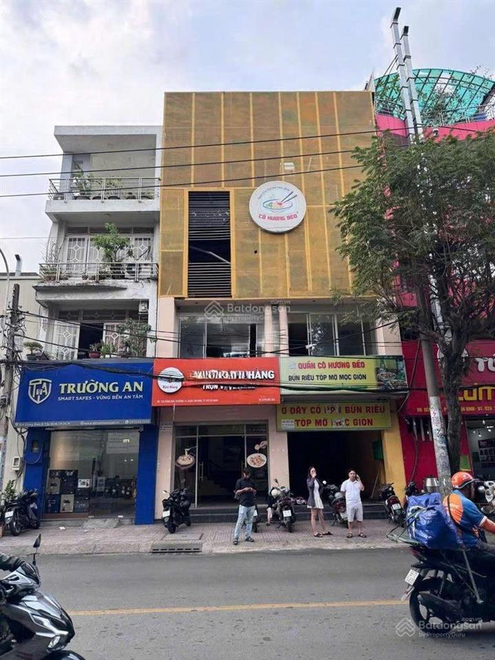 Cho thuê nhà nguyên căn 600m2 tại đồng đen giá chỉ 45 triệu